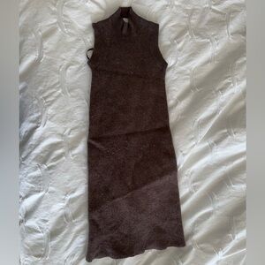 Aritzia Sleeveless Dark Brown Knit Dress 100% Wool